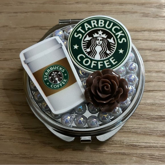 New Compact Mirror - Picture 1 of 2